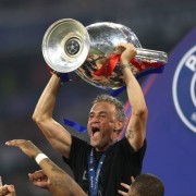 欧冠冠军主帅！镜报独家：曼联将恩里克作为正式主帅主要目标之一